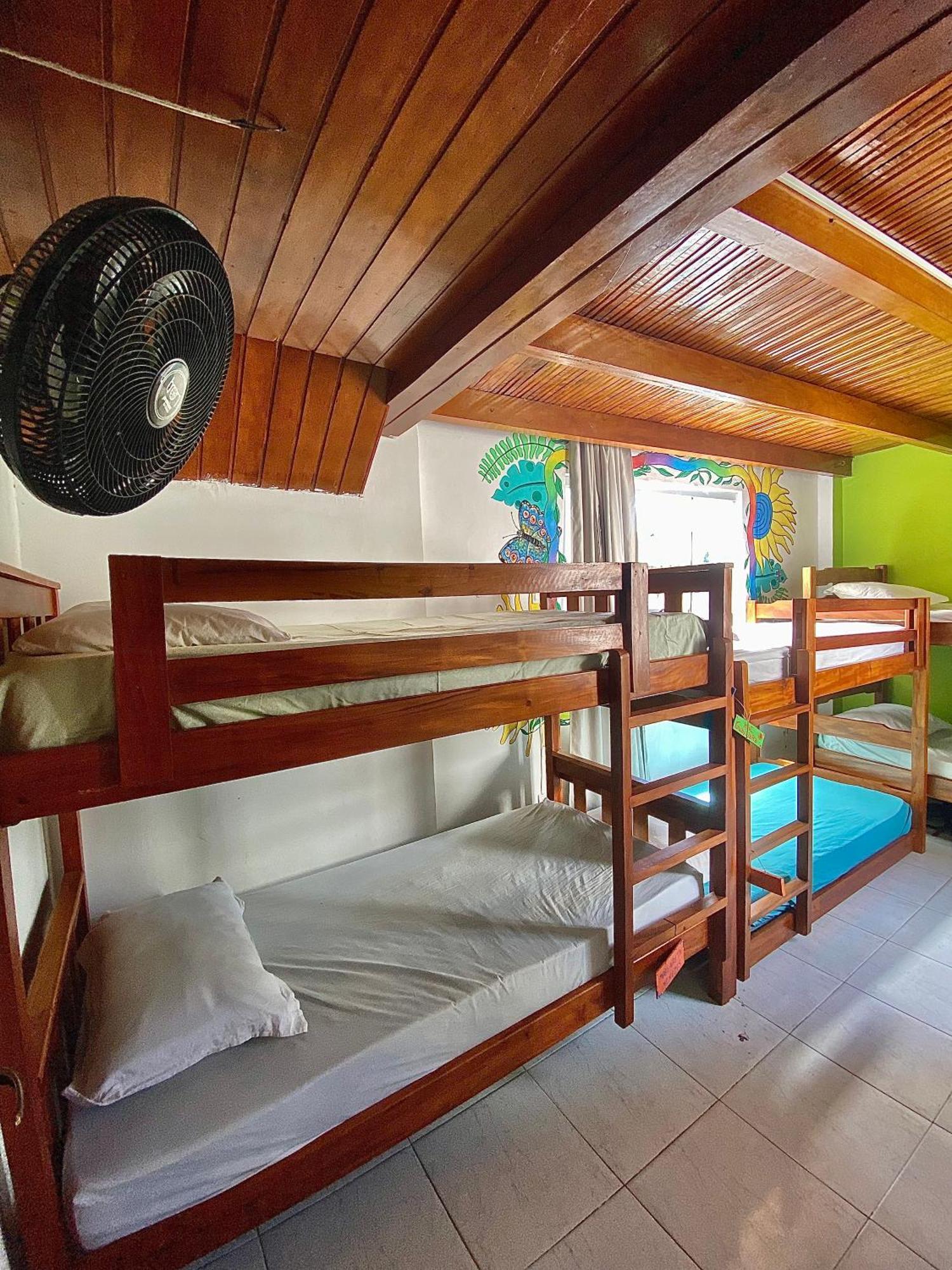 Casamarelo Hostel Salvador Exteriér fotografie